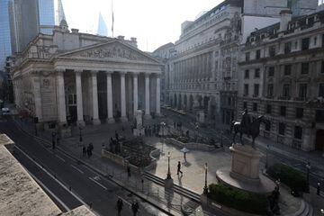 Una vista general antes de la segunda proclamación en la ciudad de Londres, en el Royal Exchange, cuando el rey Carlos de Gran Bretaña es proclamado rey, en Londres, Gran Bretaña.