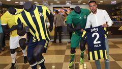 Fenerbahçe oficializa la llegada de Mauricio Isla