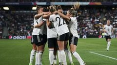 Alexandra Popp celebrates after scoring her side's first goal during the UEFA Women's Euro England 2022 Semi Final match between Germany and France.