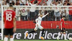 El conjunto español se clasificó a semifinales de Europa League tras vencer a un Manchester United que fue víctima de sus propios errores.