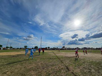 Fútbol como medicina para olvidar el conflicto en Sudán del Sur