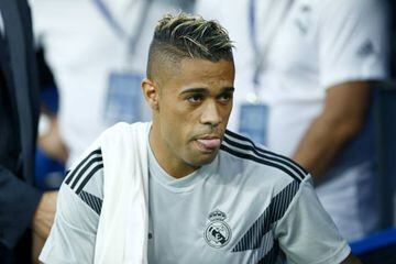 Needed number nine | Real Madrid's Dominican forward Mariano.