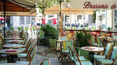 In Paris, a deserted cafe terrace in the middle of a summer afternoon, an effect of the heat wave that is beating down on France, on july 19, 2022. (Photo by Vincent Koebel/NurPhoto via Getty Images)