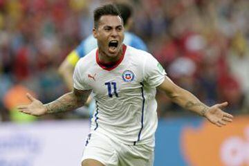 Eduardo Vargas celebra su gol ante España en el Mundial