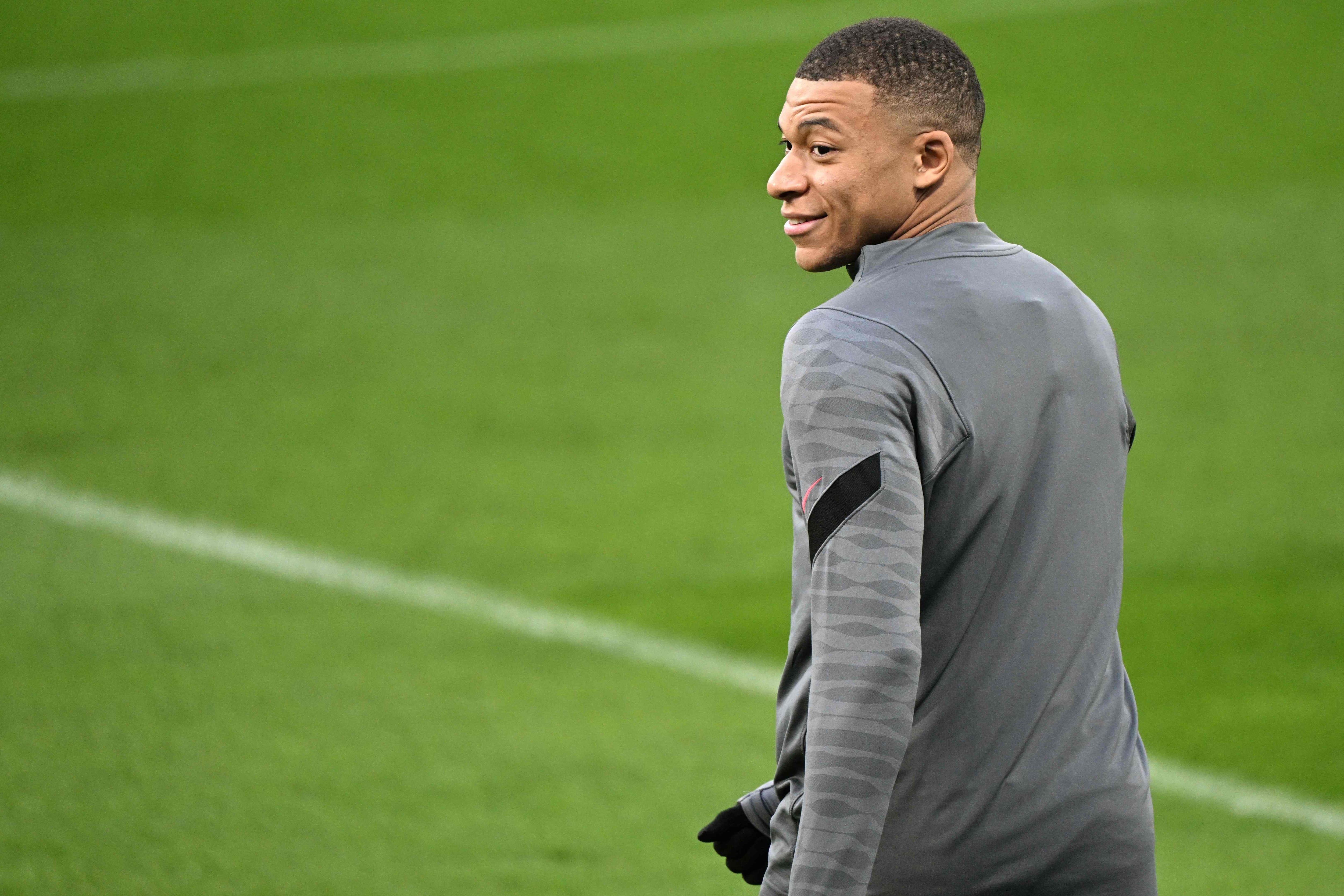 SER: un ‘emisario’ de Mbappé, en Mánchester