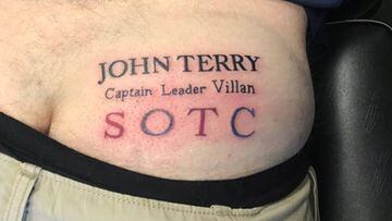 Un seguidor del Aston Villa se tat&uacute;a el nombre de John Terry en el culo tras perder una apuesta.
