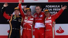 Raikkonen, Alonso, Domenicali y Massa, en el podio.
