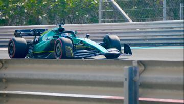 Fernando Alonso (Aston Martin AMR22), test de Abu Dhabi. F1 2022.