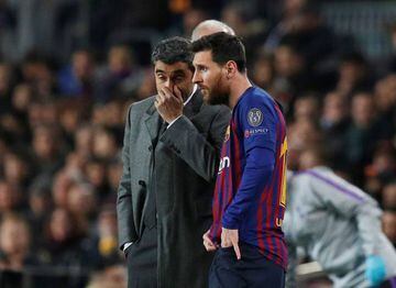 Should we keep him, boss? Valverde seems to say to Messi.