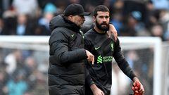 Reds boss Jurgen Klopp confirmed that the Brazilian was suffering with a hamstring issue that could keep him out for weeks.