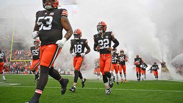 The Cleveland Browns take the field