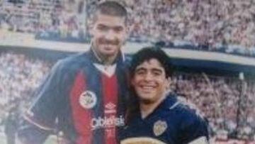 Tras una carrera de m&aacute;s de 25 a&ntilde;os y 29 equipos, el delantero uruguayo puede presumir que es el &uacute;ltimo jugador en activo en haber compartido cancha con Diego Armando Maradona.
