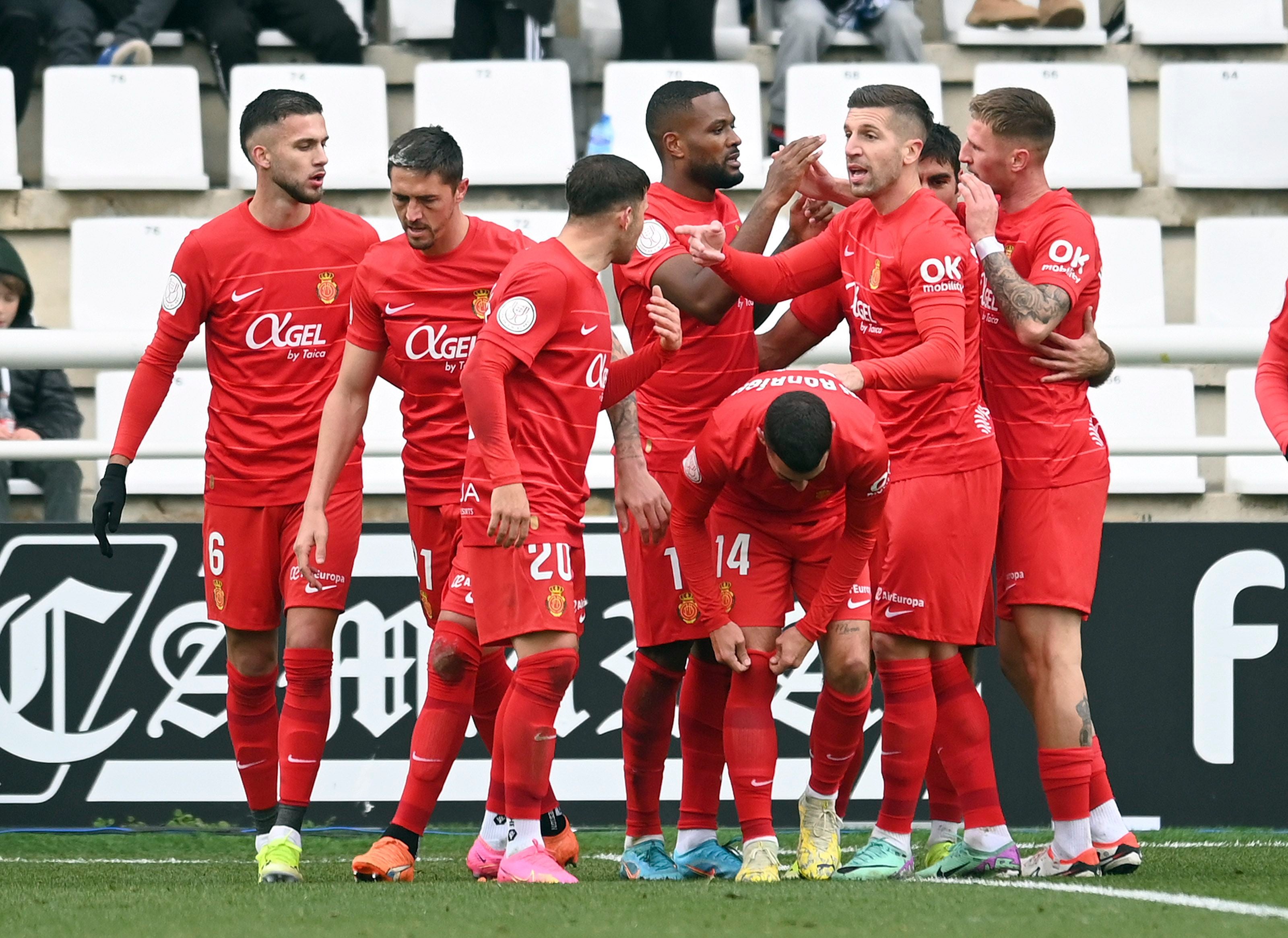 El Burgos solo le aguanta un tiempo al Mallorca