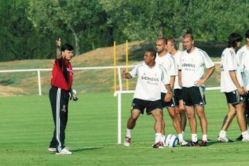 En 1998 Lorenzo Sanz le fichó para el Madrid, pero dejó su cargo tres semanas después por desavenencias con Onieva sin empezar la Liga. En 2004 regresó con Florentino y volvió a marcharse en la tercera jornada.