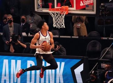 Anfernee Simons of the Portland Trail Blazers competes in the  AT&T Slam Dunk Contest during the 70th NBA All-Star Game at State Farm Arena in Atlanta, Georgia.
