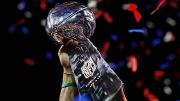 Este domingo se llevar&aacute; a cabo el Super Bowl LV, mismo en el que Bucs y Chiefs buscar&aacute;n coronarse. Te mostramos todo lo que debes saber del trofeo.