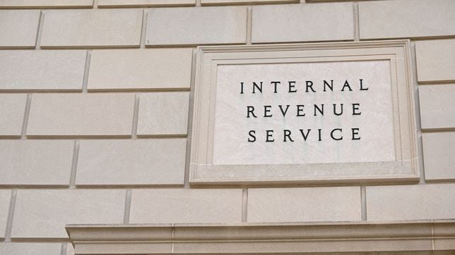 $900 refund available from IRS: Here’s how to check if you’re eligible and how to claim it