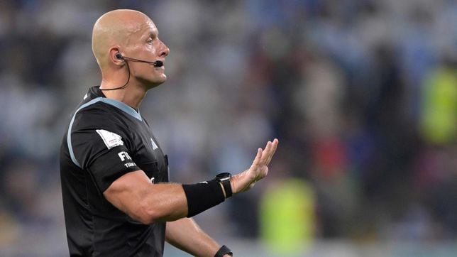 Who is Szymon Marciniak, referee for 2022/23 Champions League Final: Man City vs Inter?
