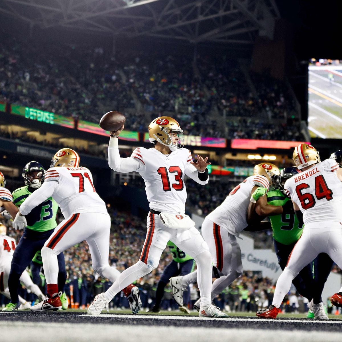 San Francisco 49ers manhandle Seattle Seahawks in second half