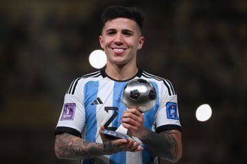Enzo Fernández was named Young Player of the Tournament at the 2022 World Cup.