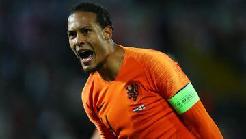 Van Dijk: Netherlands captain not bothered by England booing