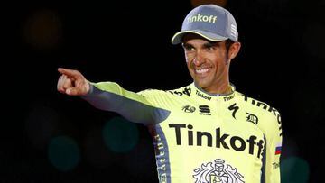 Alberto Contador, en el podio de la Vuelta a Espa&ntilde;a.