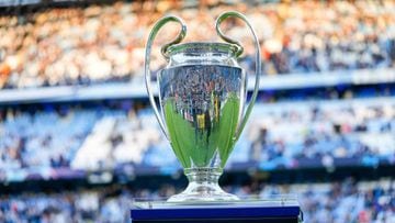 UEFA to host 2022 Champions League Final in Paris, not Saint Petersburg -  Managing Madrid