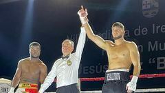 Gazi Khalidov venció por KO en el primer asalto en su debut.