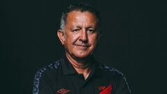 Juan Carlos Osorio deja de ser técnico de Atlético Paranaense