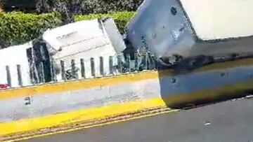 Vídeo: Así fue como se volcó un camión en la curva La Pera de la carretera México-Cuernavaca