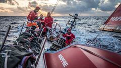 Leg 4, Melbourne to Hong Kong, day 15 on board MAPFRE, Louis Sinclair, Guillermo Altadill, Rob Greenhalgh and Tamara Echegoyen during the sunrise . Photo by Ugo Fonolla/Volvo Ocean Race. 15 January, 2018.