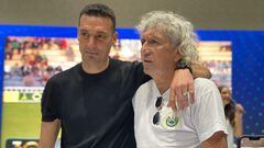 Jorge ‘Mágico’ González recibe a Lionel Scaloni en El Salvador