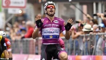 Viviani sprints to success to secure Giro hat-trick