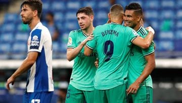 Soccer Football - La Liga Santander - Espanyol v Real Madrid - RCDE Stadium, Barcelona, Spain - June 28, 2020  Real Madrid&#039;s Casemiro celebrates scoring their first goal with teammates, as play resumes behind closed doors following the outbreak of th