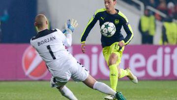 Ozil gave Arsenal victory with this wonder goal against Ludogorets in the Champions League