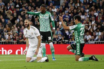 Karim Benzema (left) reacts during Real Madrid's 0-0 LaLiga draw with Real Betis on Saturday night.