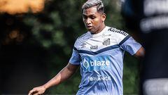 Alfredo Morelos debuta con Santos
