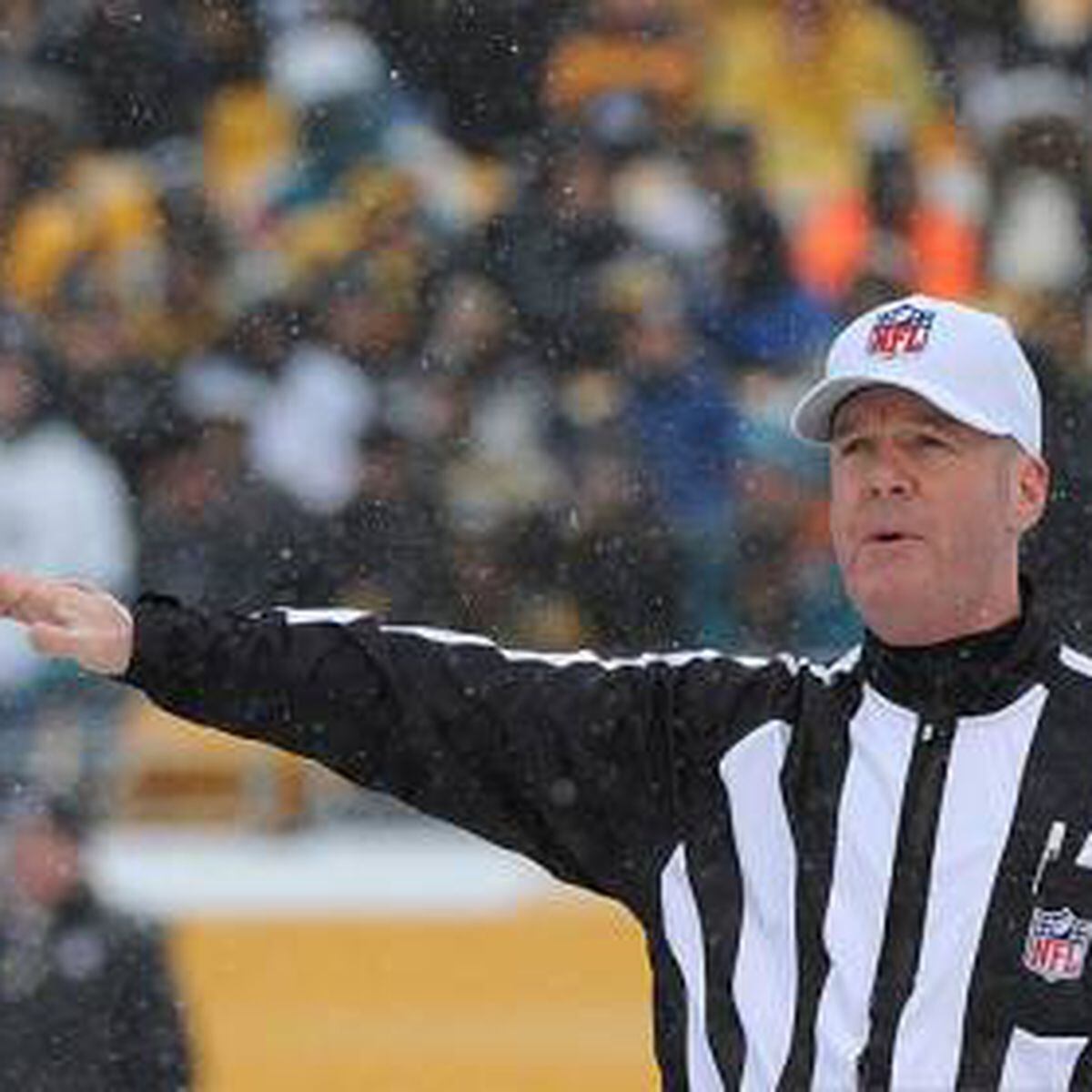 NFL  John Parry: interview with the veteran NFL referee John Parry