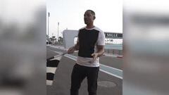 Will Smith enseña a mover la bandera a Hamilton y el vídeo se hace viral