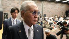 Japan Amateur Boxing Federation President Akira Yamane leaves at the conclusion of a press conference in Osaka on August 8, 2018.
 The long-ruling supremo of amateur boxing in Japan announced his resignation on August 8, throwing in the towel after weeks 