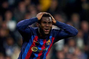MADRID, SPAIN - MARCH 02: Franck Kessie of  FC Barcelona reacts during Semi Final Leg One - Copa Del Rey match between Real Madrid CF and FC Barcelona at Estadio Santiago Bernabeu on March 02, 2023 in Madrid, Spain. (Photo by Diego Souto/Quality Sport Images/Getty Images)
