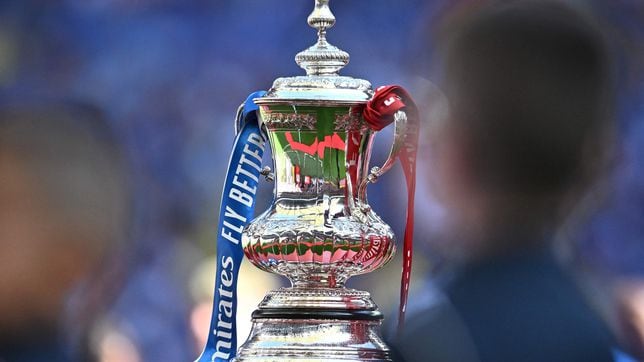 Which clubs have won the most FA Cup titles?