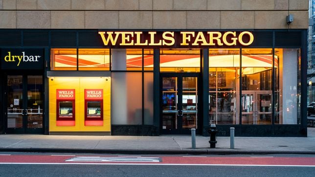 List of bank branches closing in October and November: Wells Fargo, Santander, Bank of America…