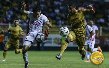 Dorados de Sinaloa golearon 5-0 a Lobos BUAP, con lo que los sinaloenses se tomaron el liderato de la competencia.