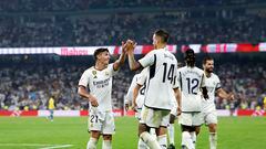 Brahim Díaz y Joselu celebran el tanto del segundo. Los dos goleadores del partido celebraron con alegría su aportación a la victoria del Real Madrid.