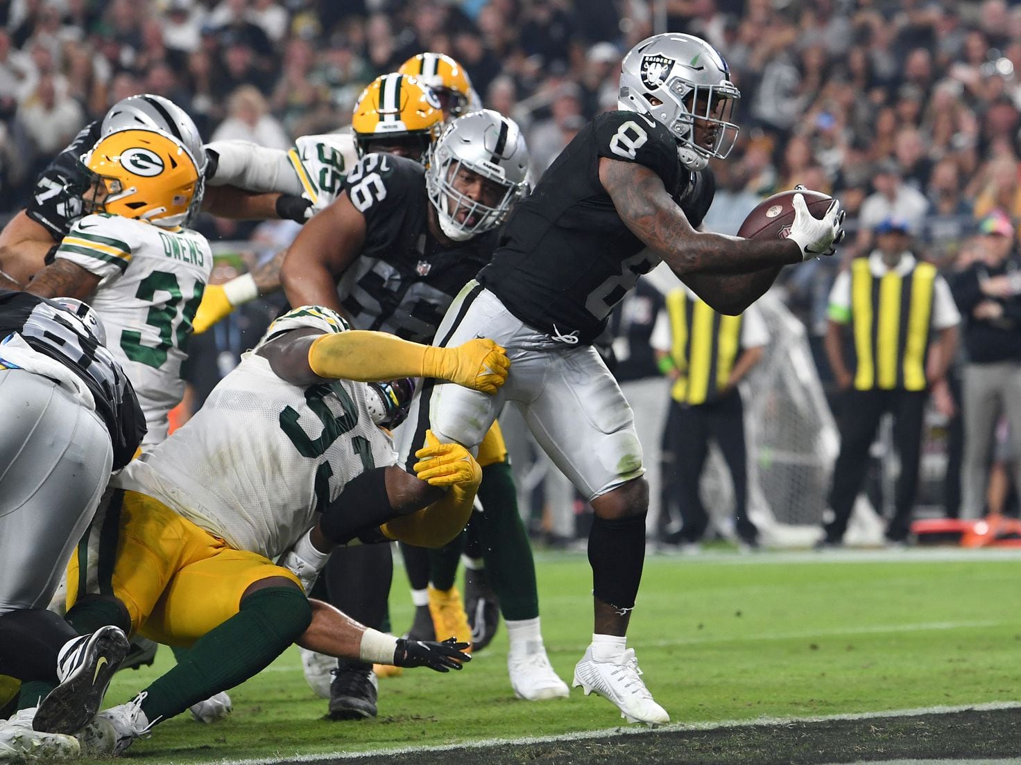 Las Vegas Raiders will beat the Green Bay Packers in Week 5, and here is why