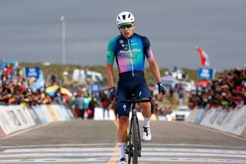 Miguel Ángel López se quedó con la Vuelta a San Juan 2023. Segundo título del ciclista colombiano con el Team Medellín.