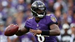 After a dramatic free agency period full of collusion talks, Lamar Jackson has resigned with the Baltimore Ravens as the highest-paid player in NFL history.