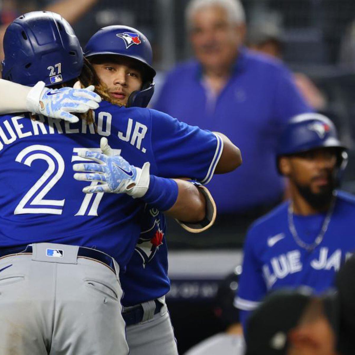 Blue Jays earn top wild card, beat Os 5-1 as Guerrero homers