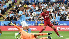 LEICESTER, ENGLAND - JULY 30: (THE SUN OUT,THE SUN ON SUNDAY OUT) Luis Diaz of Liverpool at The King Power Stadium on July 30, 2022 in Leicester, England. (Photo by Andrew Powell/Liverpool FC via Getty Images)
